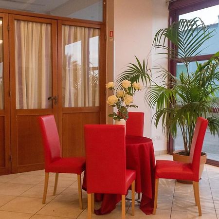Hotel Spiaggia Villa Paola Μπελάρια-Ιτζέα Μαρίνα Εξωτερικό φωτογραφία