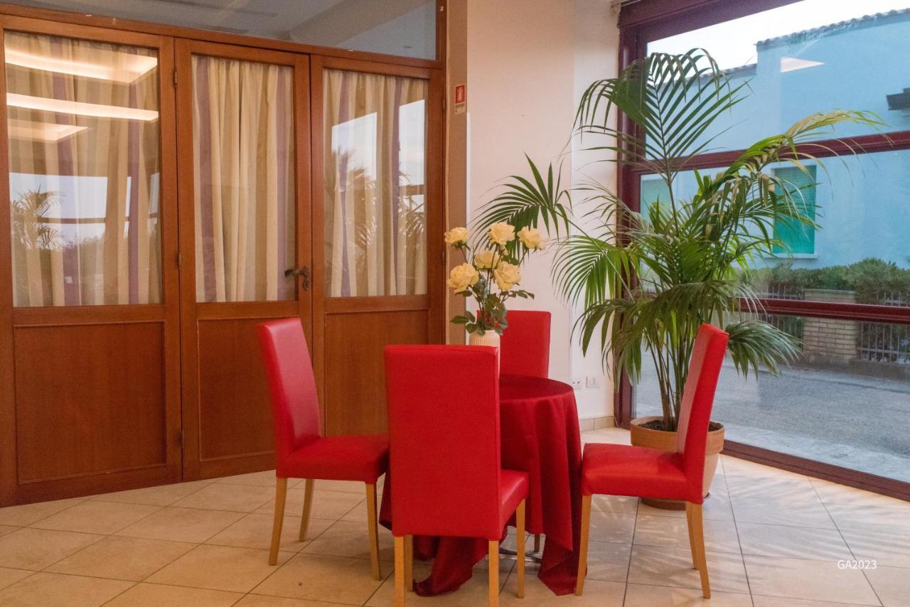 Hotel Spiaggia Villa Paola Μπελάρια-Ιτζέα Μαρίνα Εξωτερικό φωτογραφία