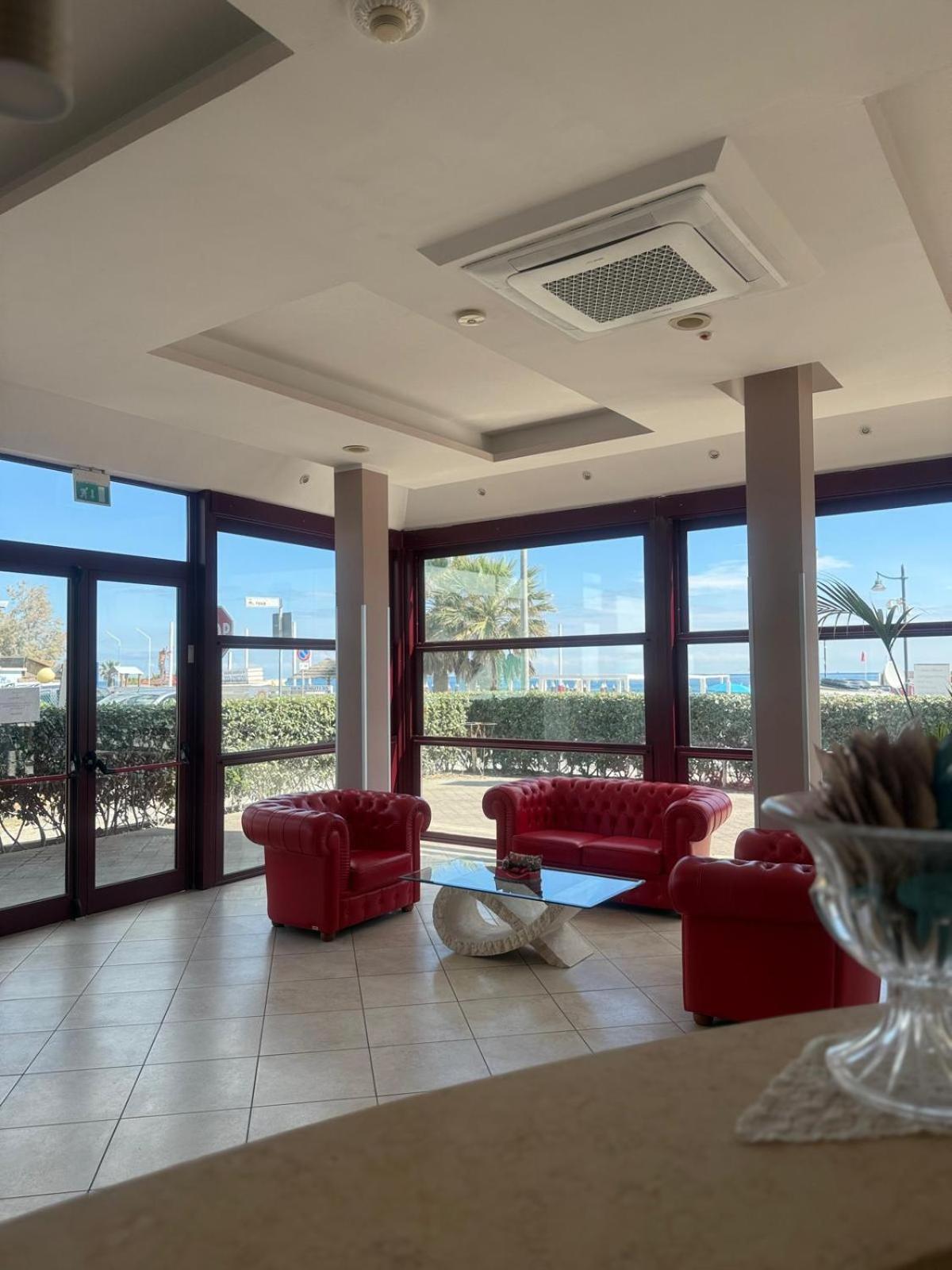 Hotel Spiaggia Villa Paola Μπελάρια-Ιτζέα Μαρίνα Εξωτερικό φωτογραφία