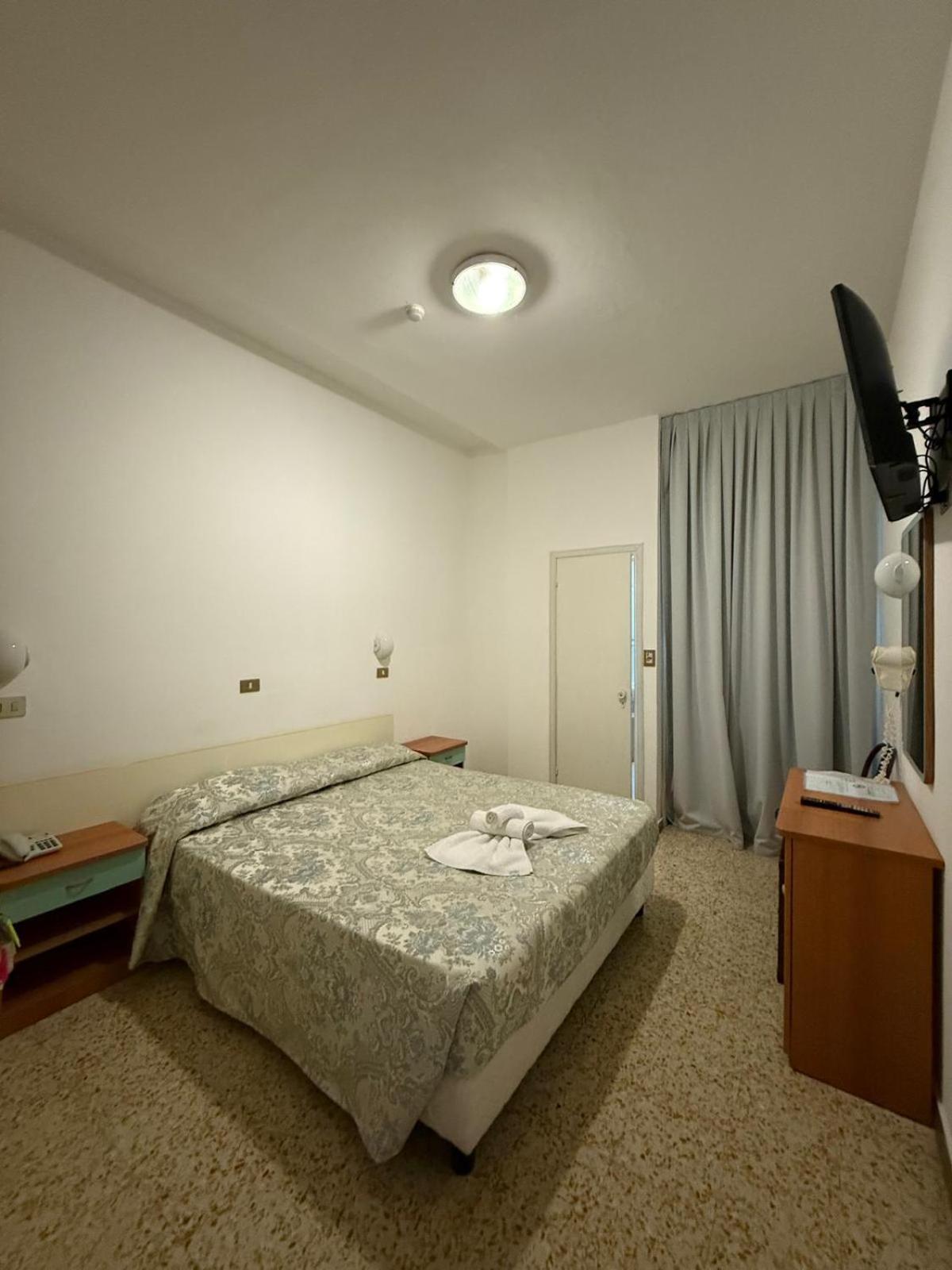 Hotel Spiaggia Villa Paola Μπελάρια-Ιτζέα Μαρίνα Εξωτερικό φωτογραφία