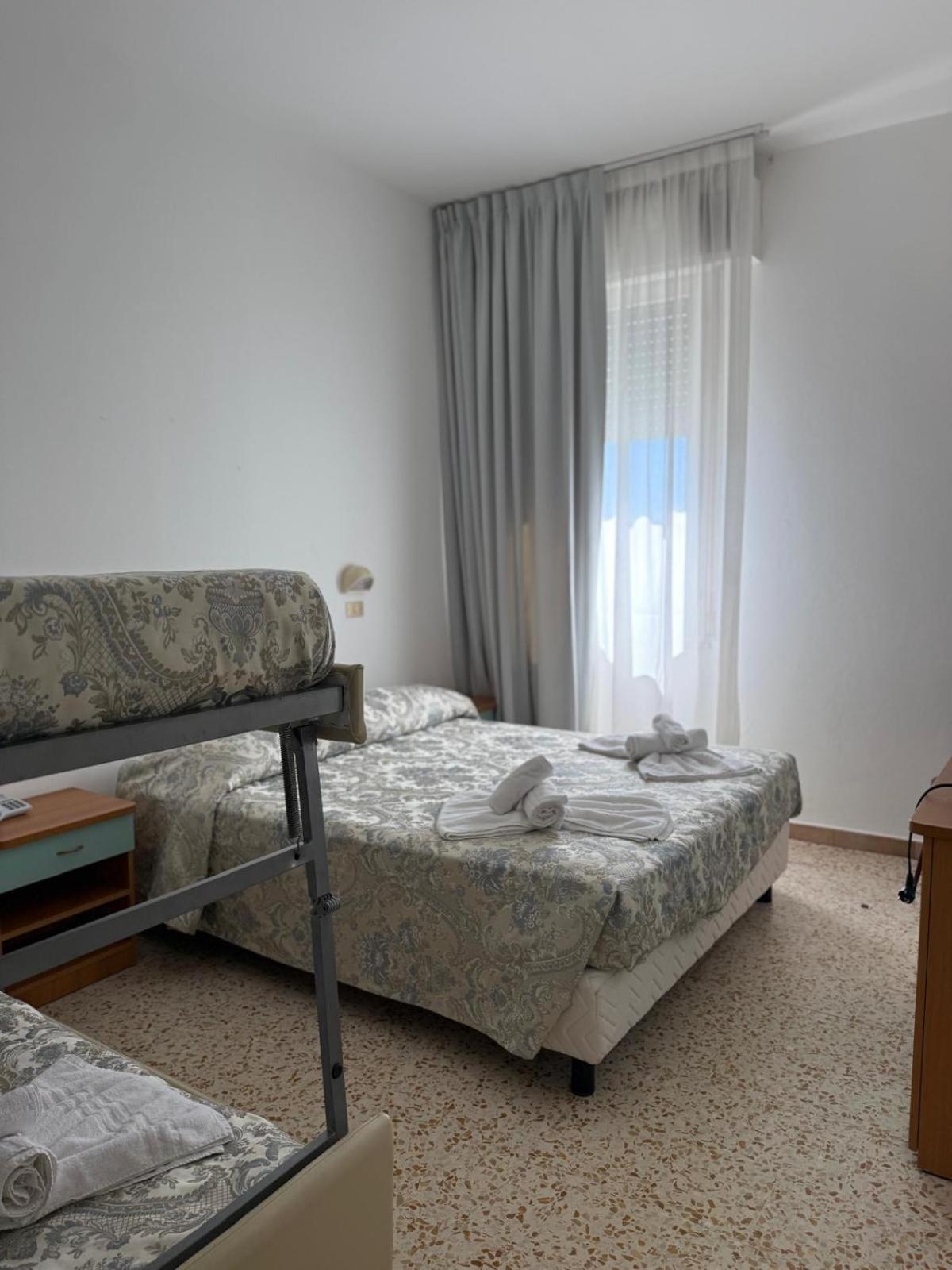 Hotel Spiaggia Villa Paola Μπελάρια-Ιτζέα Μαρίνα Εξωτερικό φωτογραφία