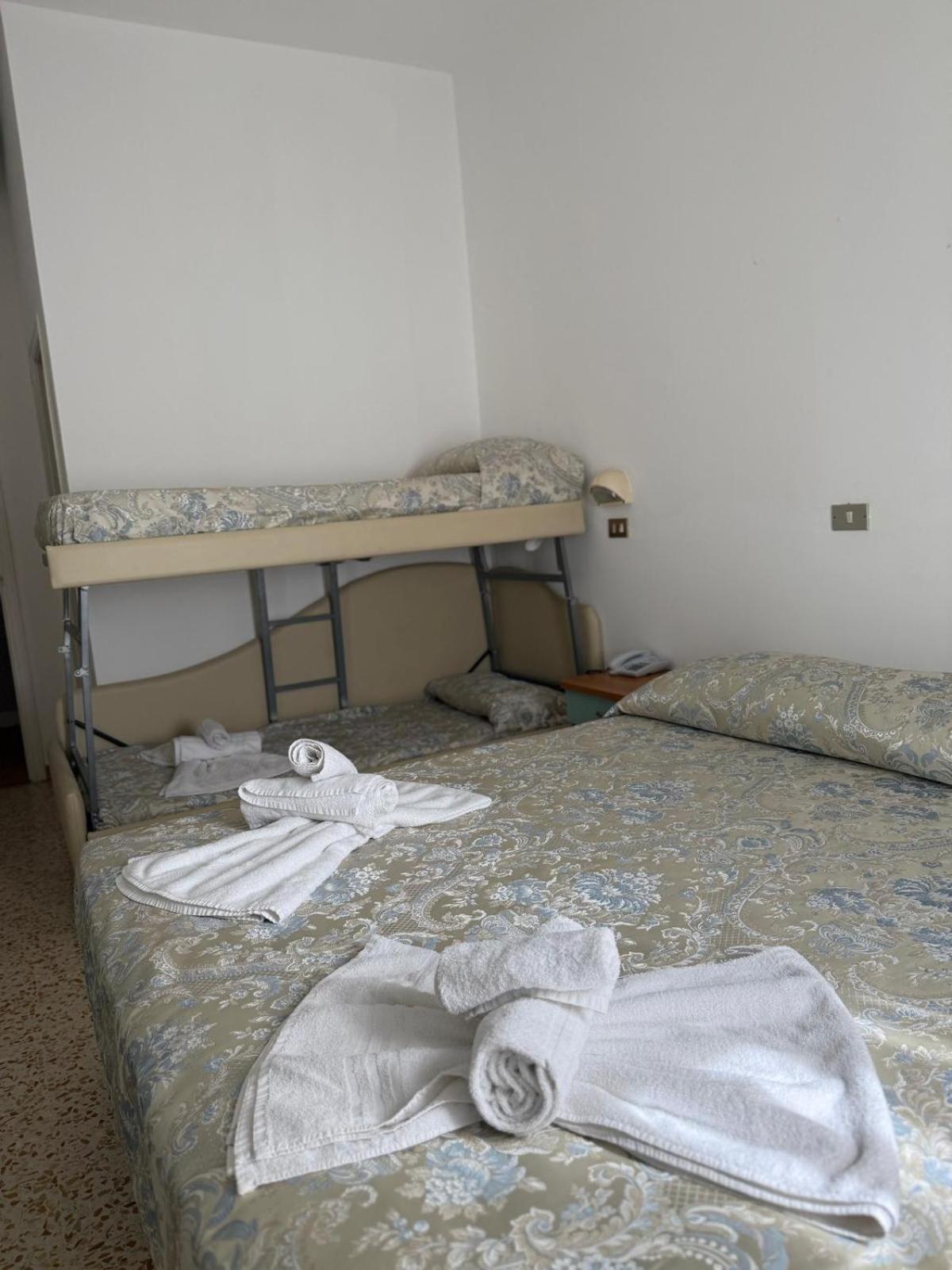 Hotel Spiaggia Villa Paola Μπελάρια-Ιτζέα Μαρίνα Εξωτερικό φωτογραφία